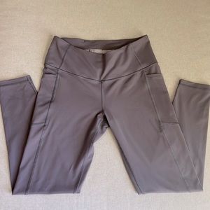 Victorias Secret Knockout Leggings with Pockets